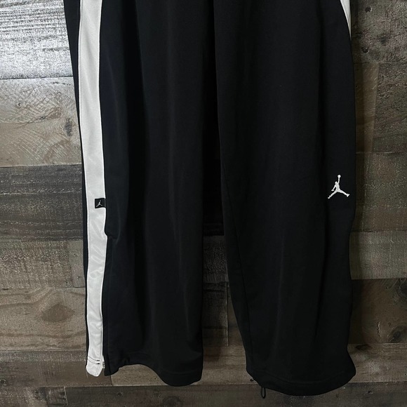 SOLD Jordan Mens Warm Up Pants Medium - Picture 3 of 6